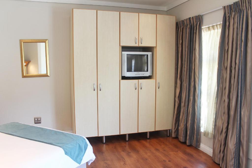 Oceans Hotel & Self Catering Mossel Bay Exteriör bild