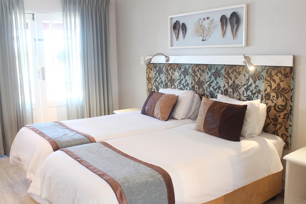 Oceans Hotel & Self Catering Mossel Bay Exteriör bild